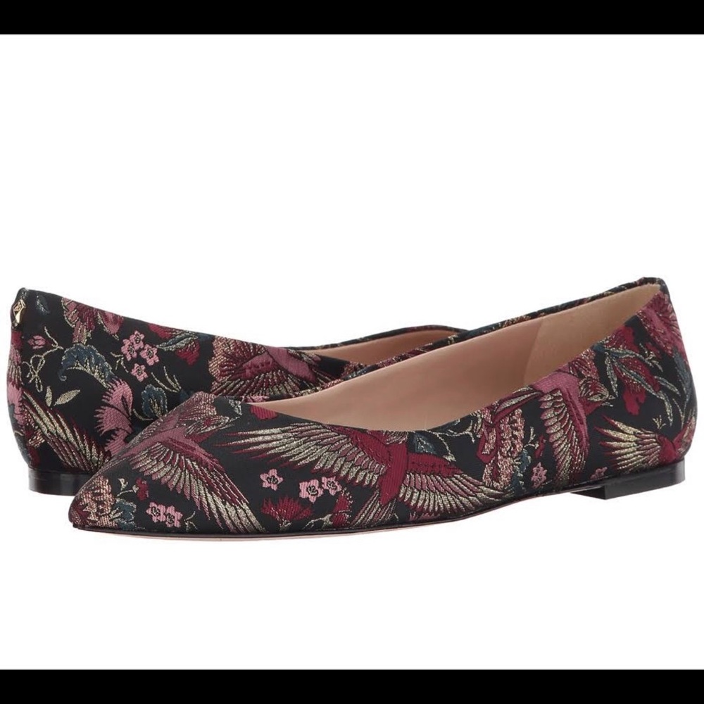 Sam Edelman- flats
Rae
